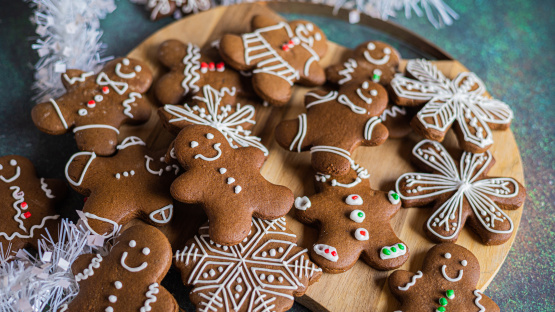 Gingerbread (For Cookies or a Gingerbread House) Recipe - Food.com